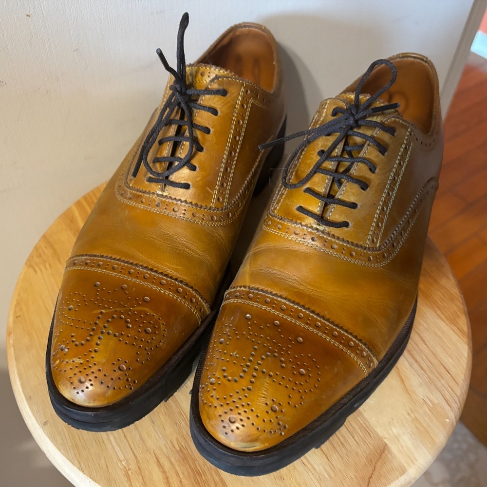 Fluevog Gateway Angels Brandenburg classic lace-up with brogue details EUC - Picture 3 of 10